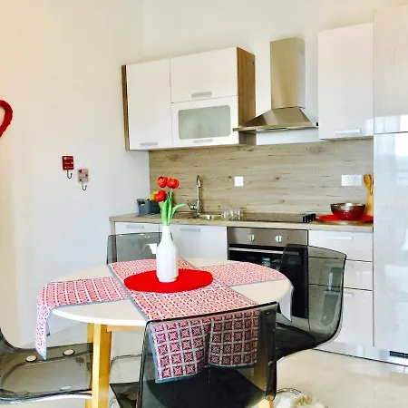 Family Friendly With A Swimming Pool - 17252 Appartement Primošten